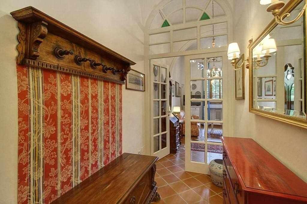 Апартаменти Santa Croce Elegant With Garage Флоренція Екстер'єр фото